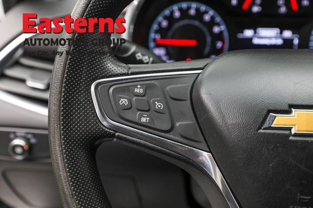 Used 2020 Chevrolet Malibu LT image 15