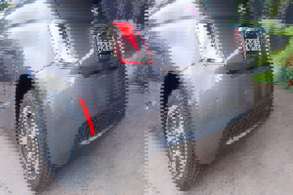 Used 2017 FIAT 500 e image 31