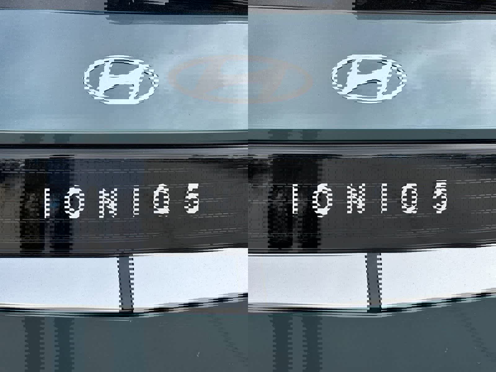 New 2026 Hyundai Ioniq 5 SE image 27