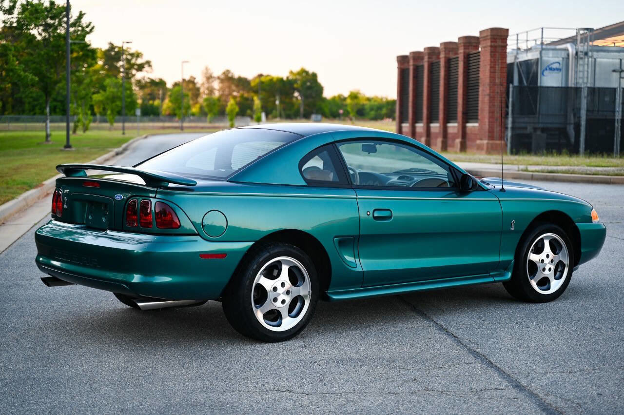 Used 1997 Ford Mustang Cobra image 2
