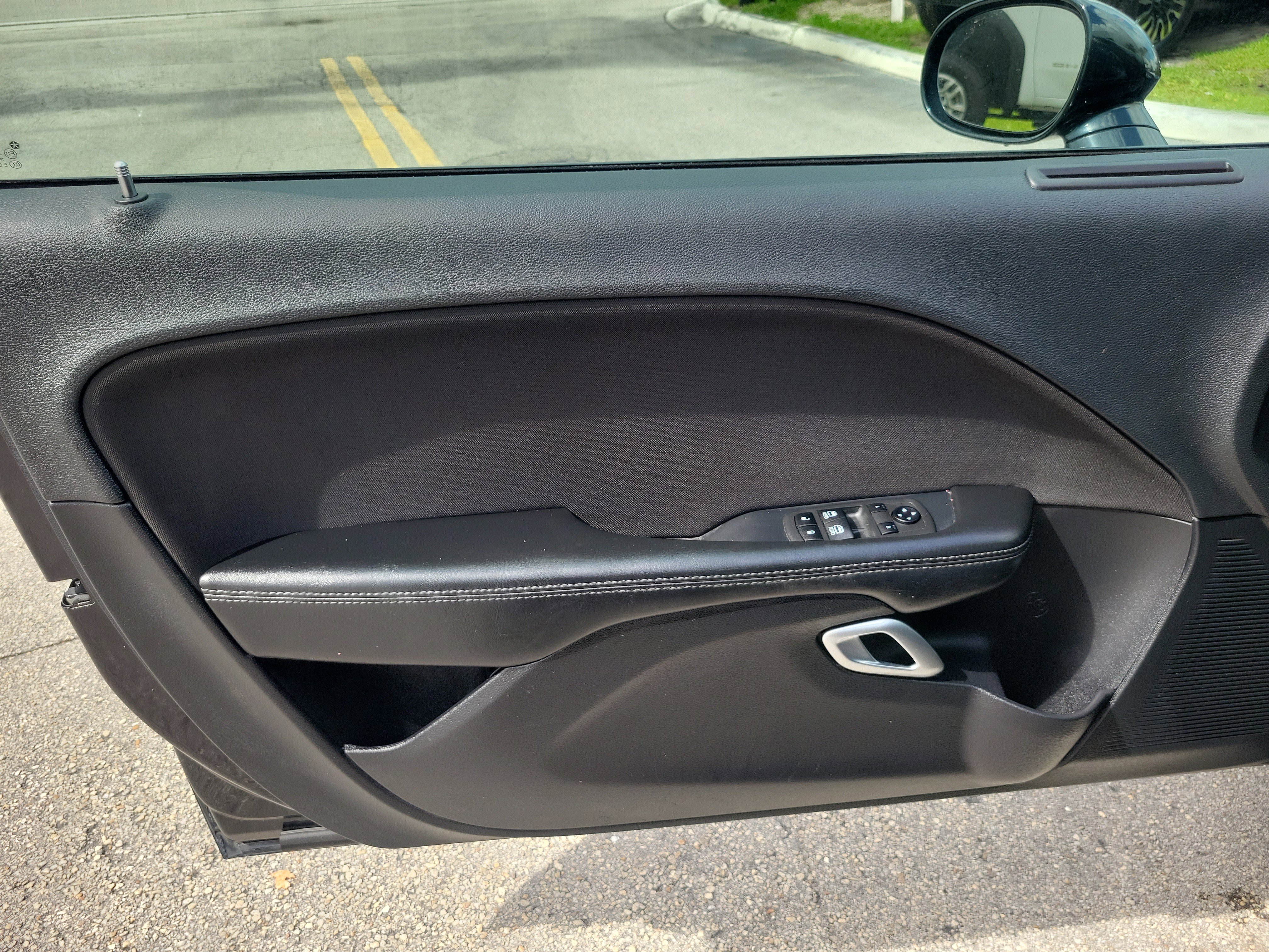 Used 2020 Dodge Challenger SXT w/ Blacktop Package image 21