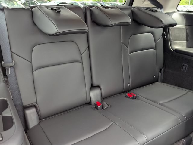 New 2026 Nissan Pathfinder SL w/ SL Premium Package AWD/4WD image 11