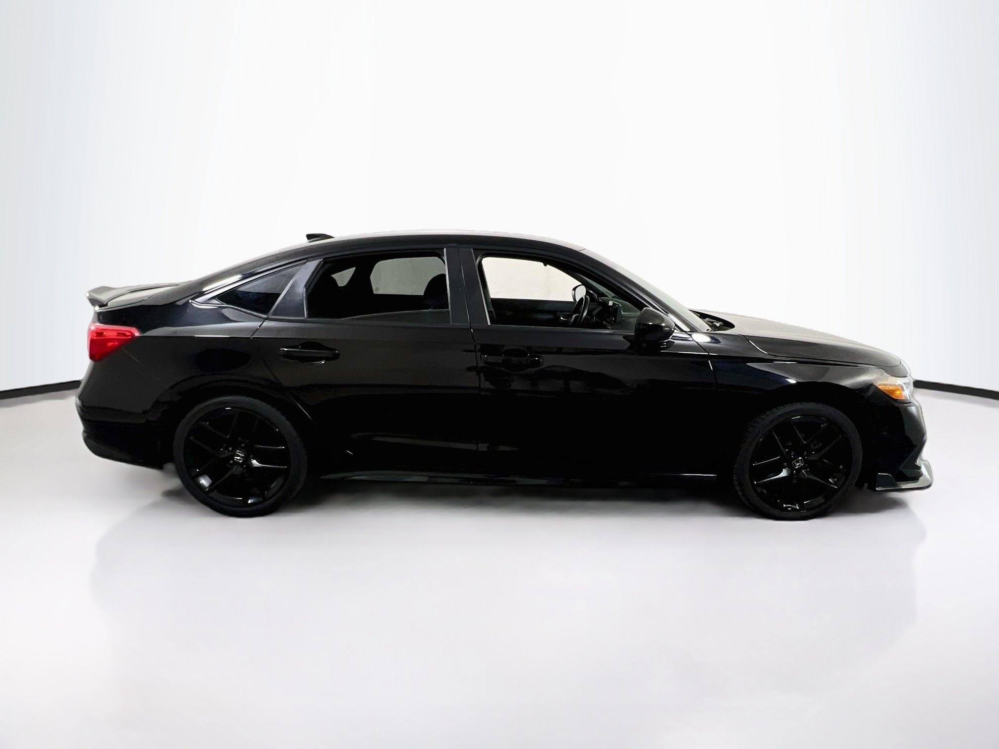 Used 2022 Honda Civic Sport image 4