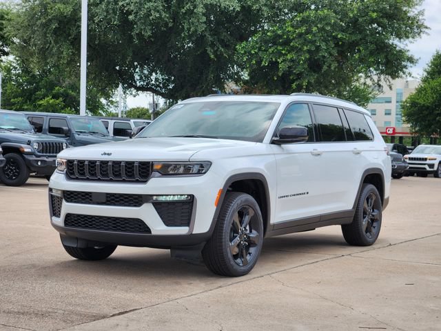 New 2026 Jeep Grand Cherokee L Limited w/ Limited Altitude Package AWD/4WD image 2