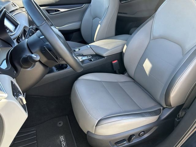 Certified 2025 INFINITI QX50 Luxe image 22
