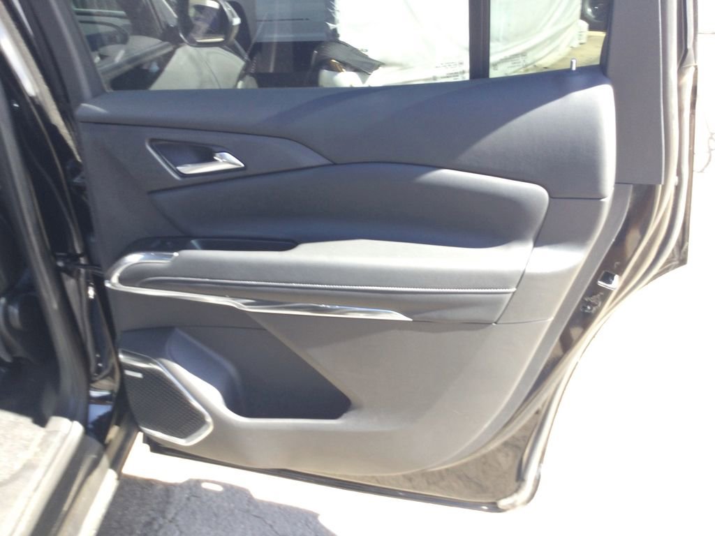 New 2025 Chevrolet Traverse LT w/ Enhanced Driving Package image 22