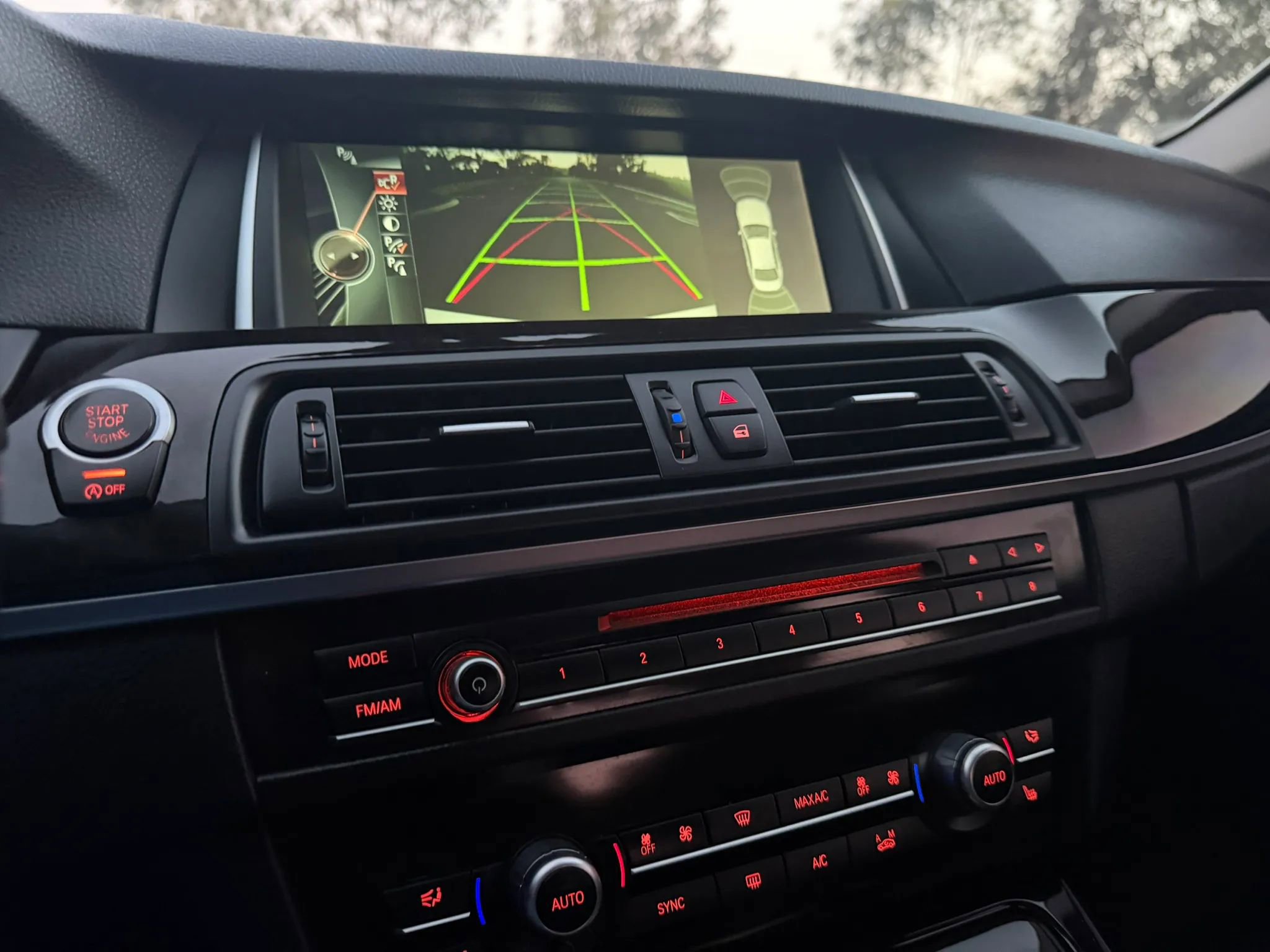 Used 2016 BMW 528i Sedan RWD image 30