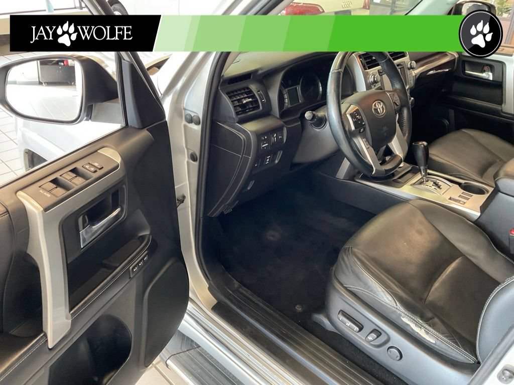 Used 2016 Toyota 4Runner Limited AWD/4WD image 8