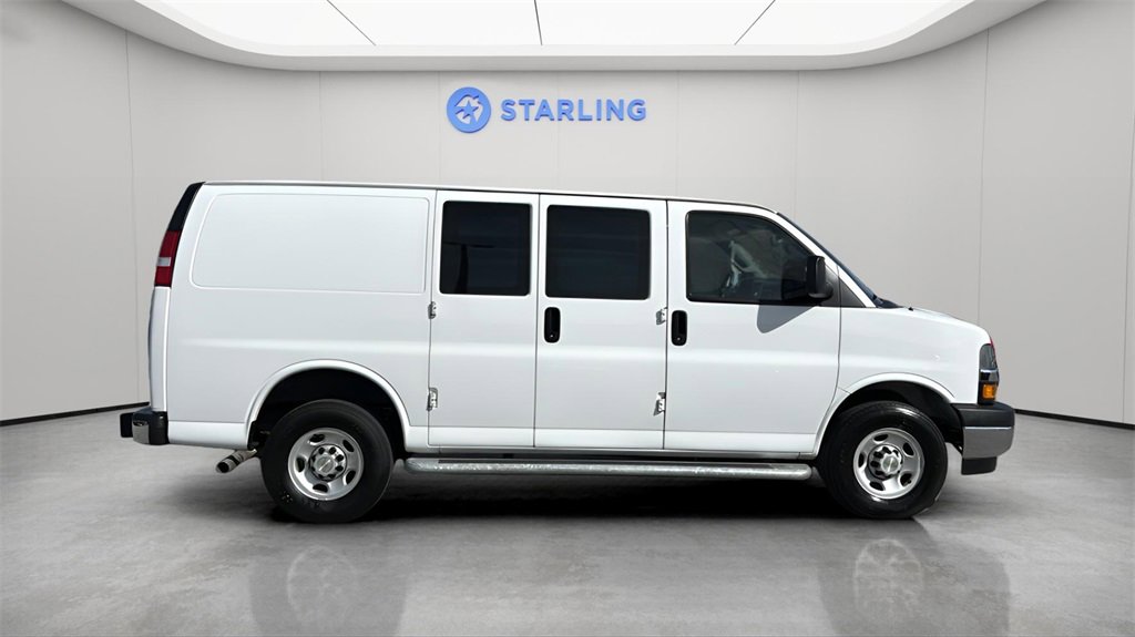 Used 2024 Chevrolet Express 2500 w/ Driver Convenience Package image 11