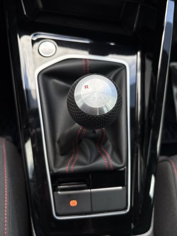 Used 2024 Volkswagen GTI S FWD image 31
