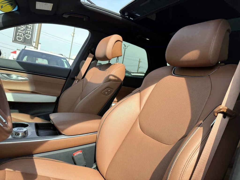 Used 2026 Genesis GV70 2.5T Advanced image 10