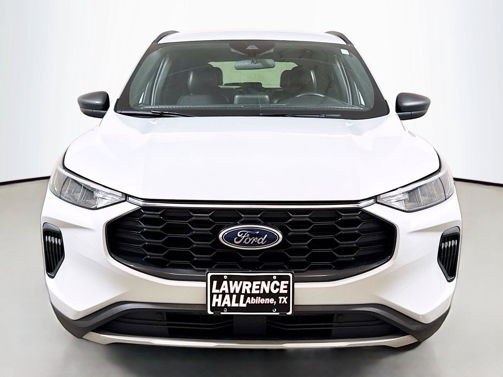 Used 2025 Ford Escape ST-Line FWD image 2