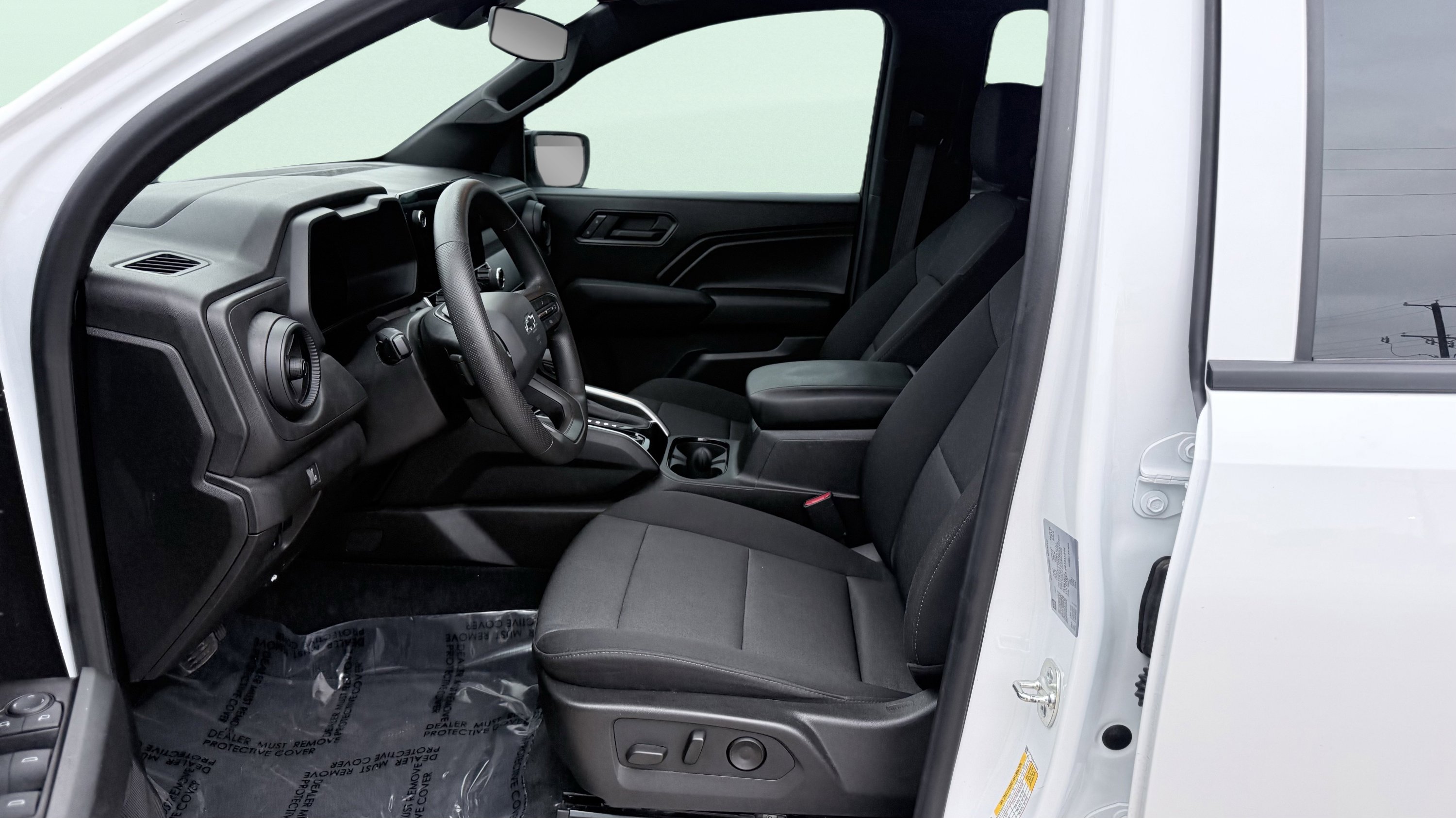 Used 2024 Chevrolet Colorado Trail Boss w/ Technology Package AWD/4WD image 27