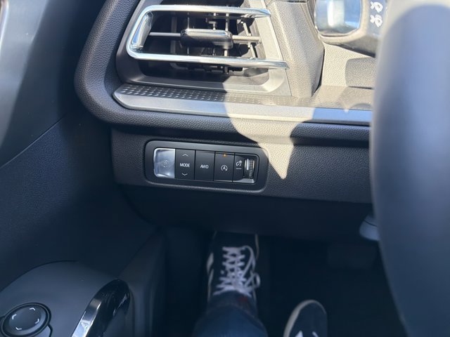 New 2026 Chevrolet Traverse LT w/ Sun and Wheel Package image 15