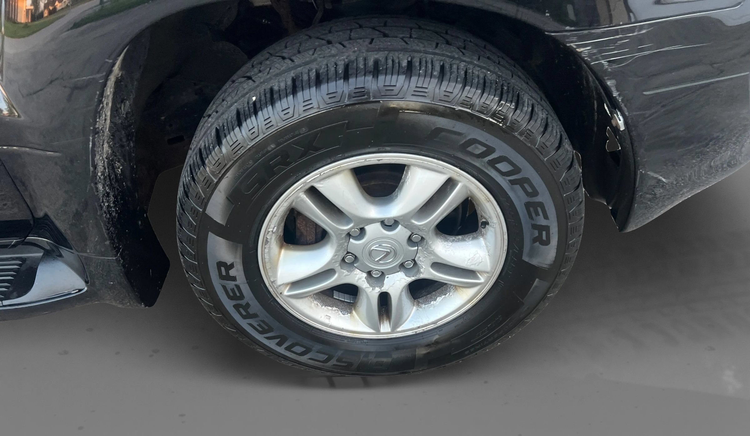 Used 2004 Lexus GX 470 AWD/4WD image 25