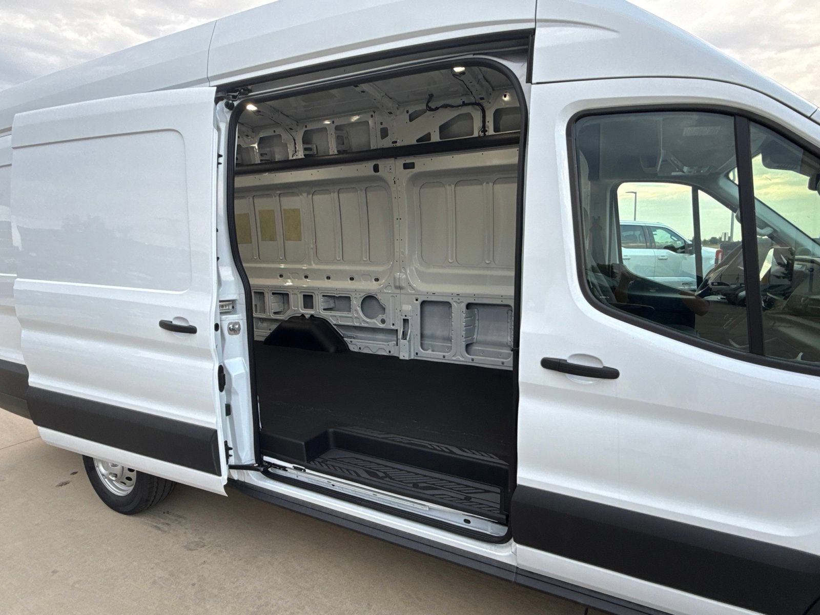 New 2026 Ford Transit 350 148 High Roof Extended AWD image 8
