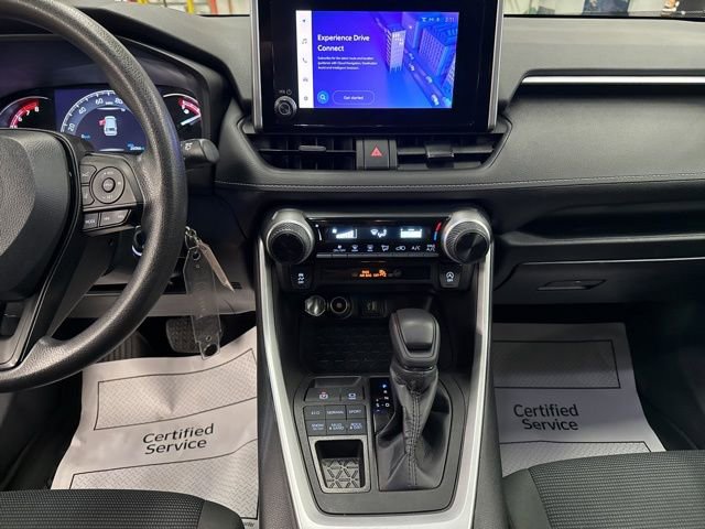 Used 2023 Toyota RAV4 LE image 19