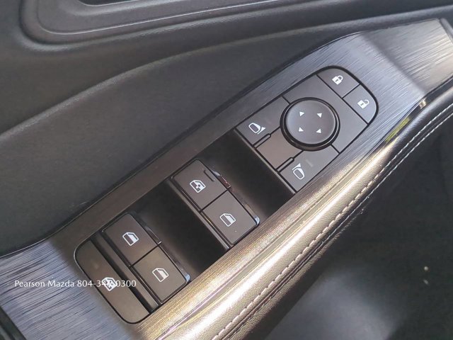 Used 2024 Nissan Rogue SV AWD/4WD image 23