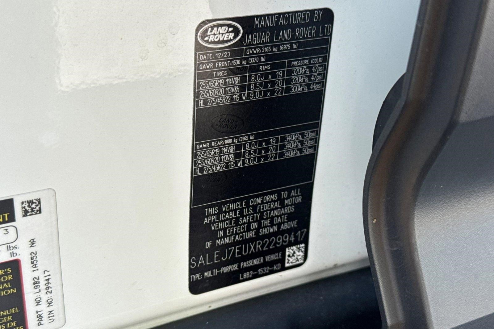 Used 2024 Land Rover Defender 110 S AWD/4WD image 23