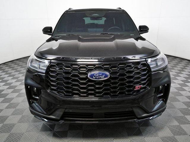 Used 2025 Ford Explorer ST AWD/4WD image 38