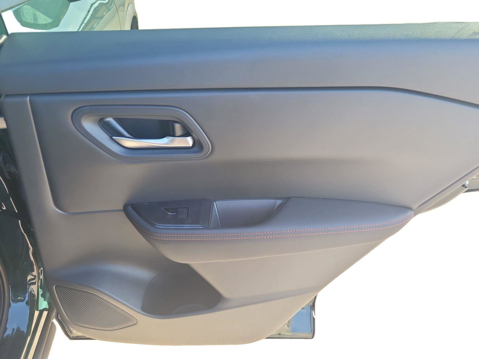 New 2026 Nissan Rogue SV AWD/4WD image 23