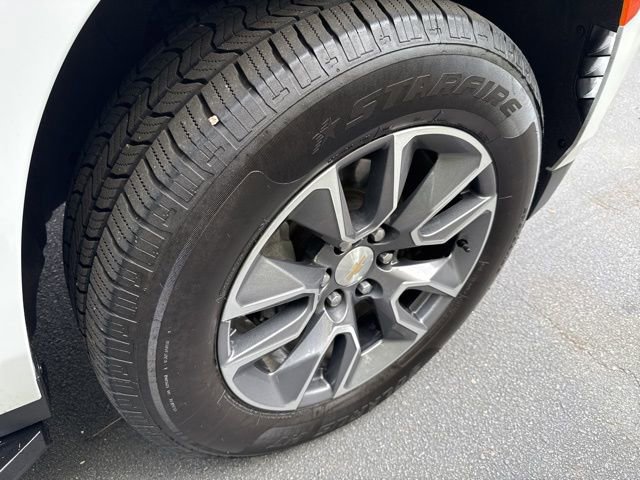 Used 2021 Chevrolet Tahoe LT w/ LT Signature Package image 34