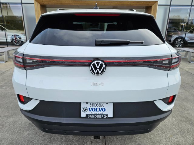 Used 2023 Volkswagen ID.4 Pro AWD/4WD image 6