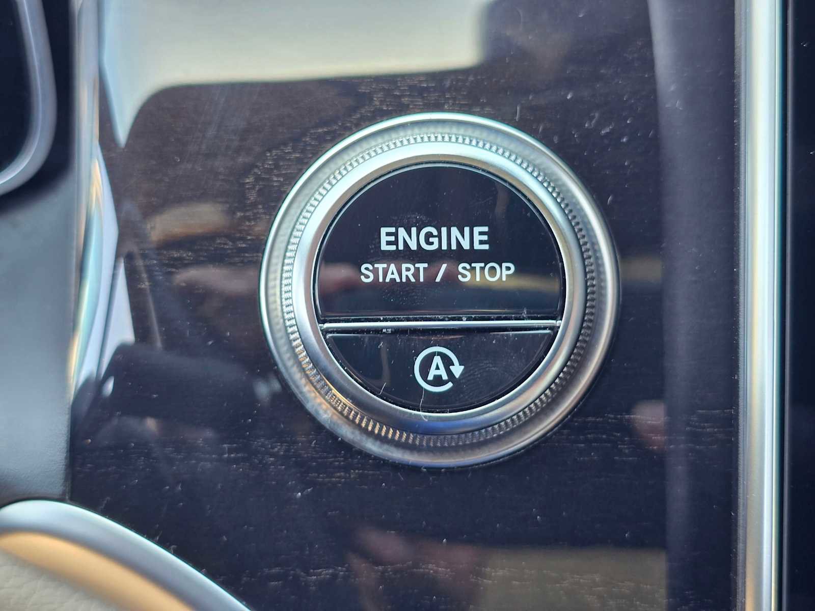 Used 2026 Mercedes-Benz GLC 300 4MATIC image 35