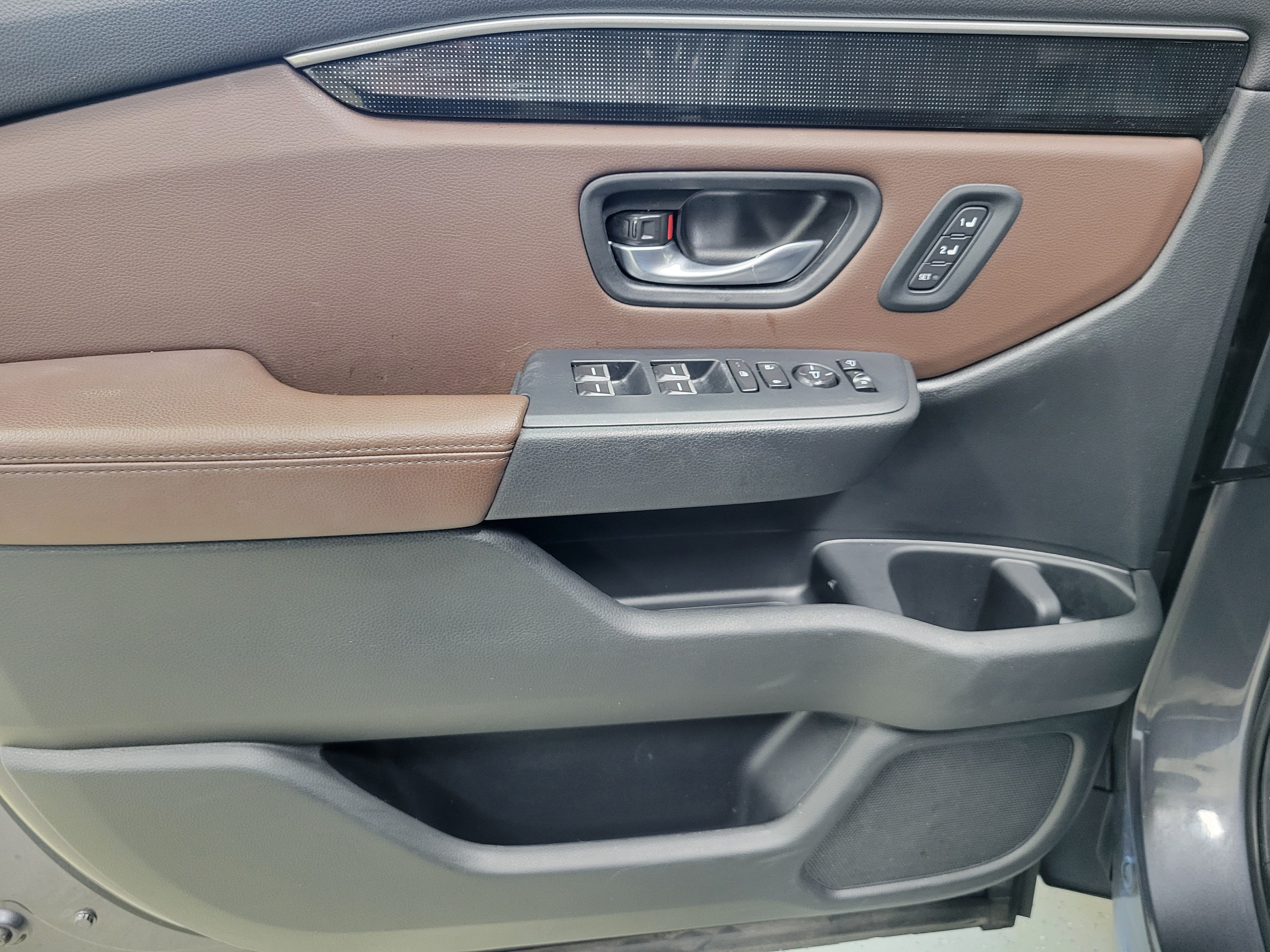 Certified 2025 Honda Pilot Elite image 20
