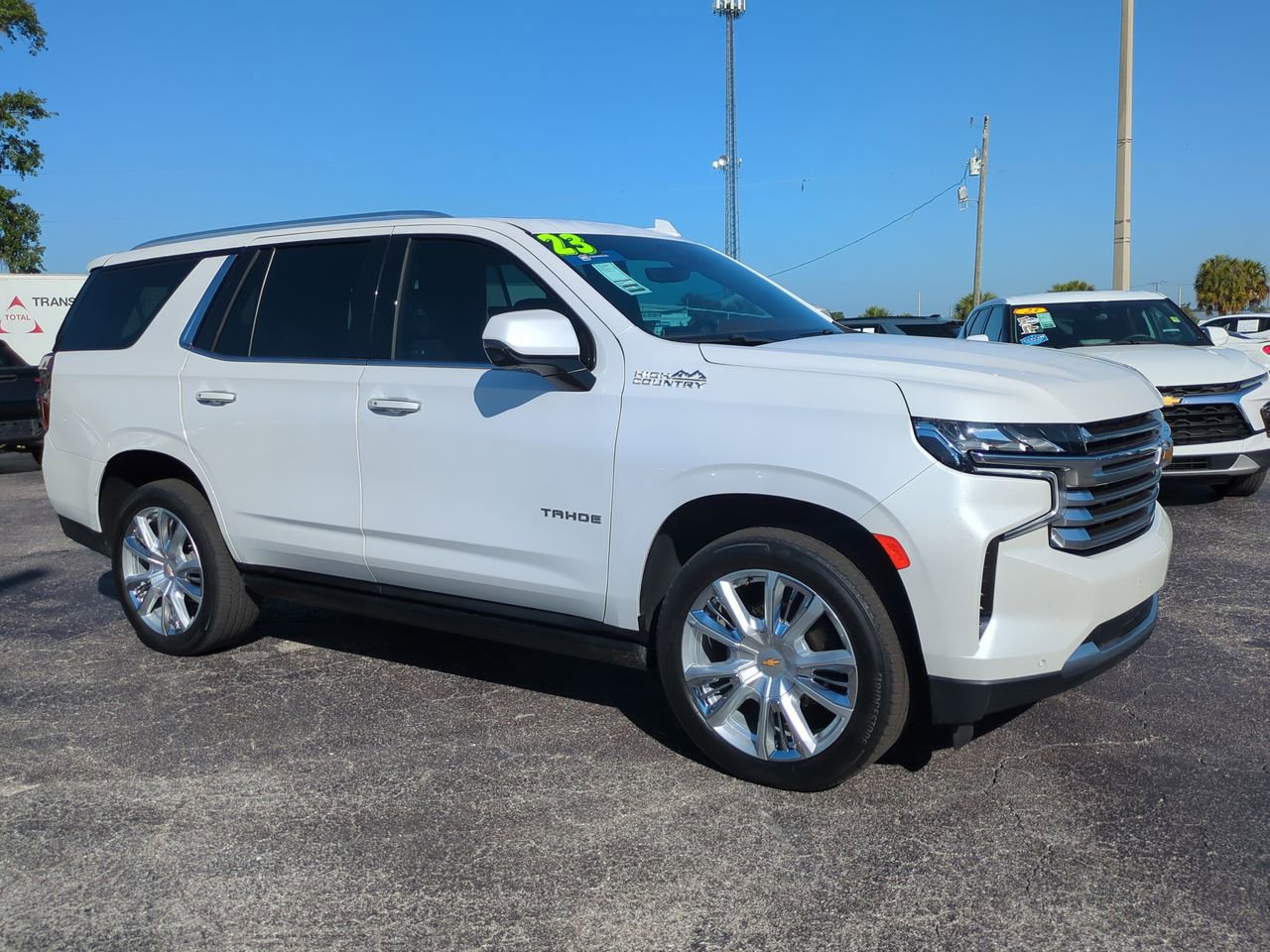 Used 2023 Chevrolet Tahoe High Country w/ Premium Package 2 AWD/4WD image 2
