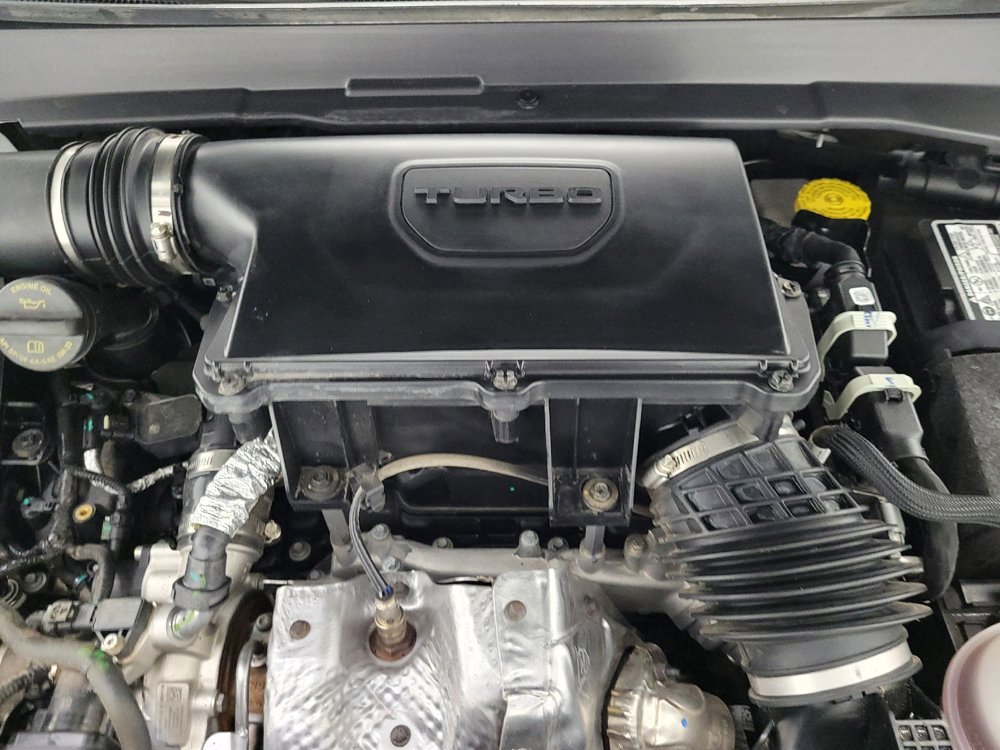 Used 2024 Jeep Compass Latitude image 30