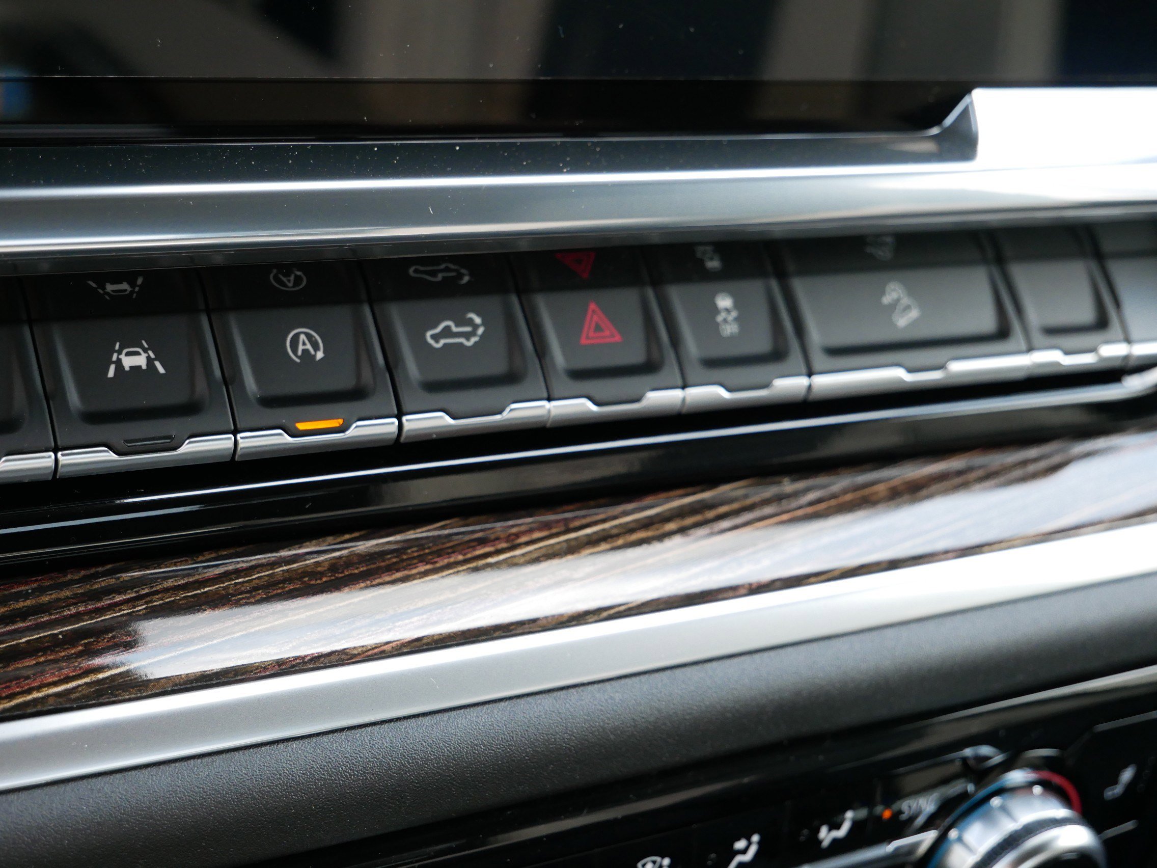 New 2026 GMC Sierra 1500 SLE w/ X31 Off-Road Package image 18