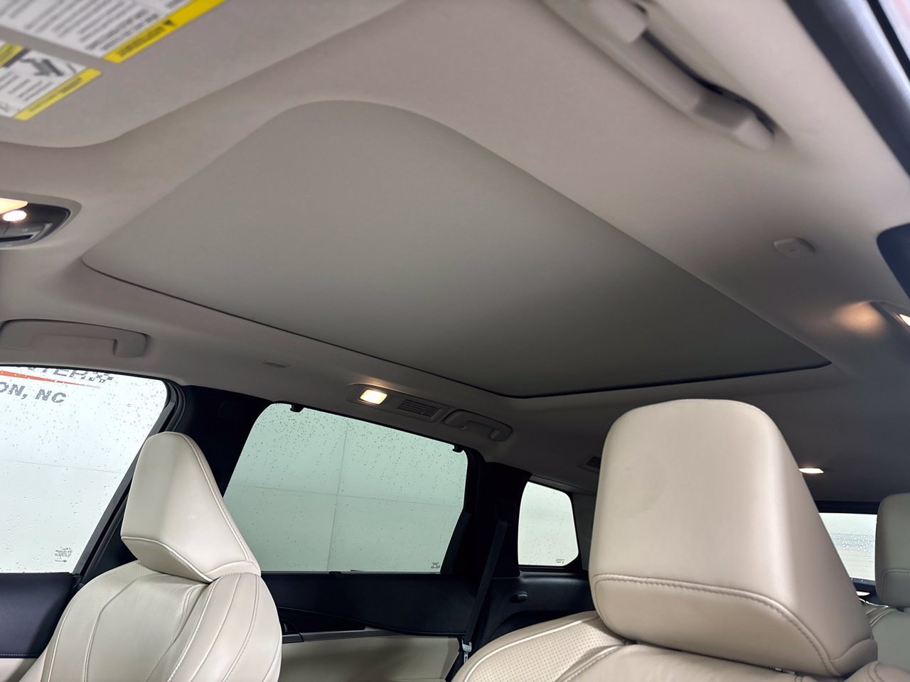 Used 2025 INFINITI QX60 Sensory FWD image 14