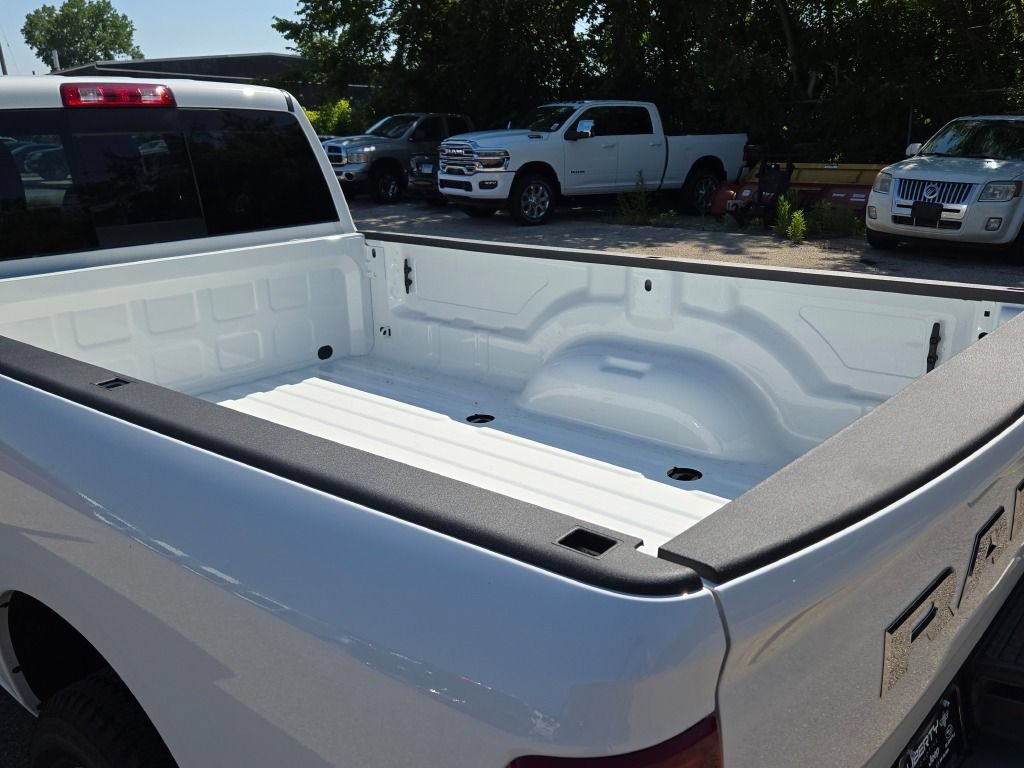 New 2026 RAM 2500 Laramie AWD/4WD image 22