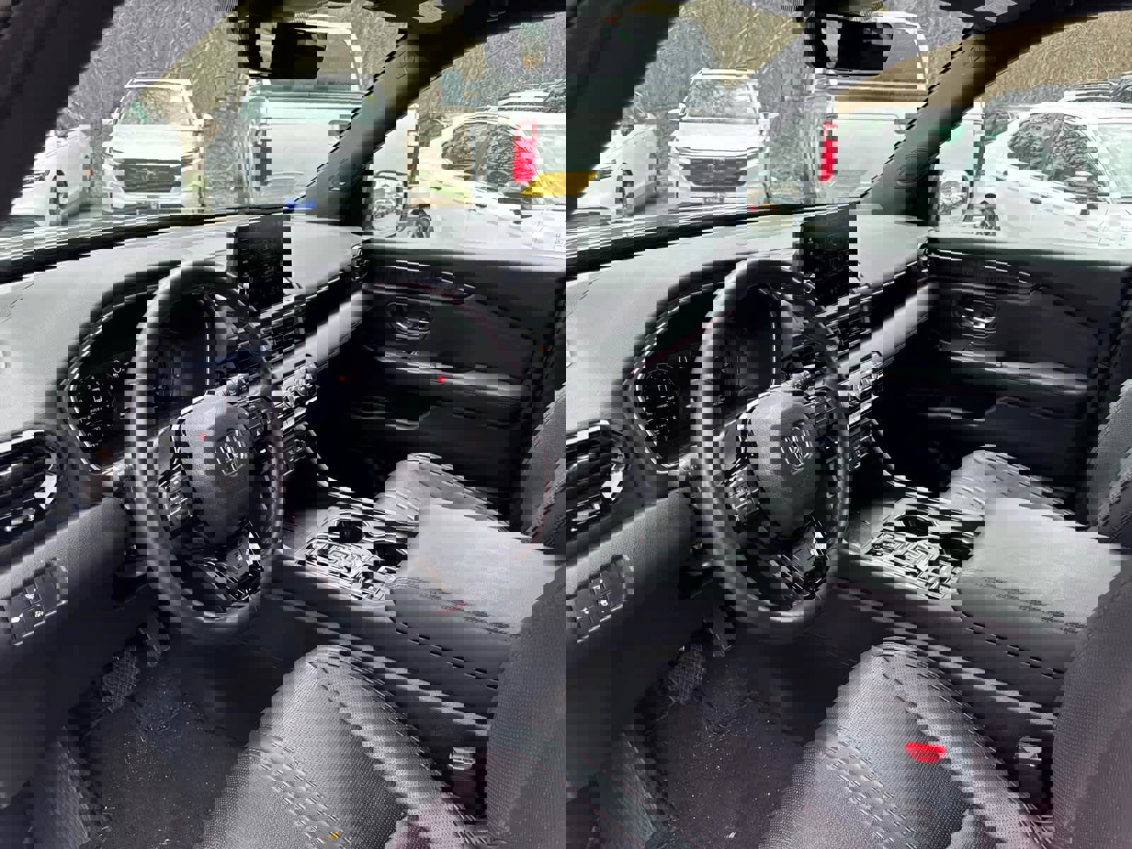 Used 2025 Honda Pilot Black Edition image 13