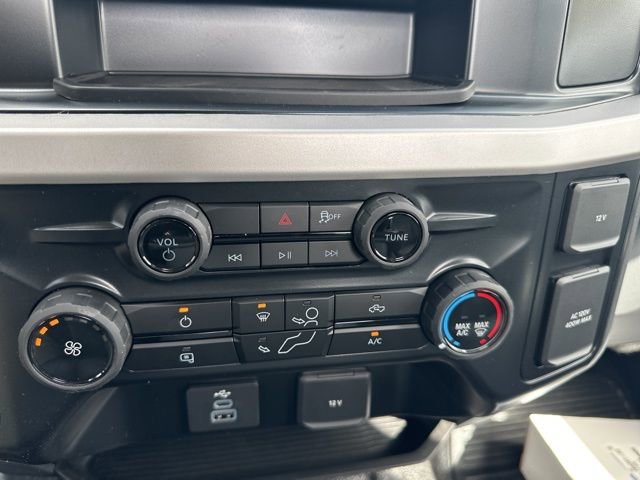 New 2026 Ford F550 4x4 Regular Cab Super Duty image 17