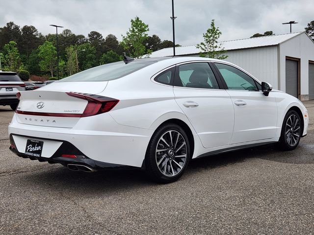 Used 2023 Hyundai Sonata Limited w/ Preferred Accessory Package FWD image 5
