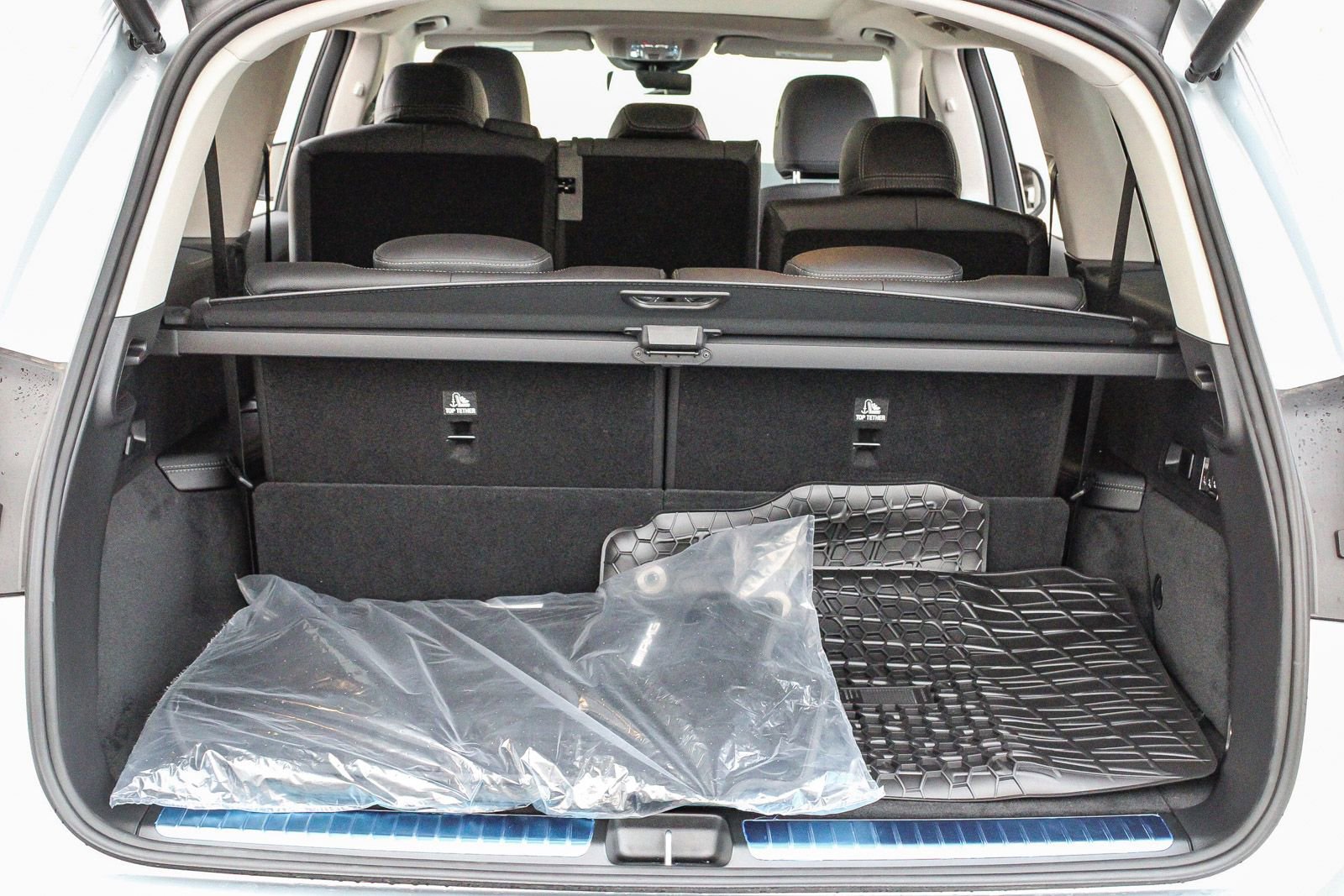 New 2026 Mercedes-Benz GLS 450 4MATIC image 26