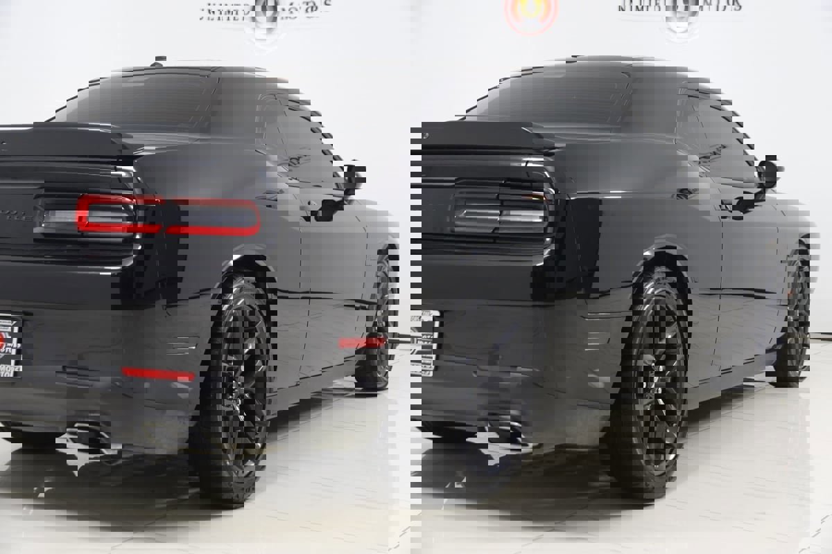 Used 2022 Dodge Challenger R/T w/ Blacktop Package image 49