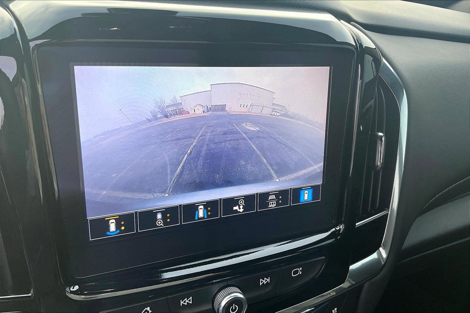 Used 2024 Chevrolet Traverse Premier w/ Redline Edition image 26