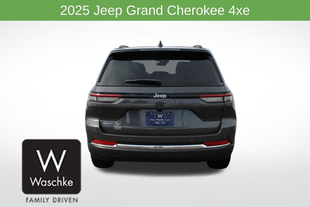 New 2025 Jeep Grand Cherokee Limited 4xe w/ Trailer Tow Package image 6