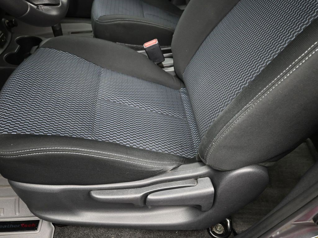 Used 2017 Nissan Versa Note SV w/ SV Appearance Package image 14