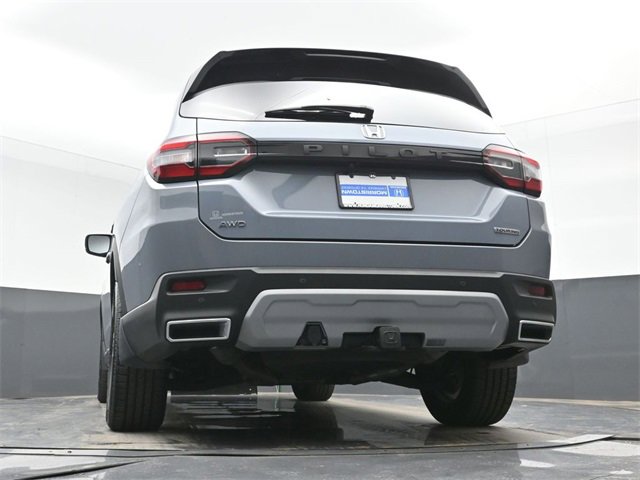 Used 2023 Honda Pilot Touring image 43