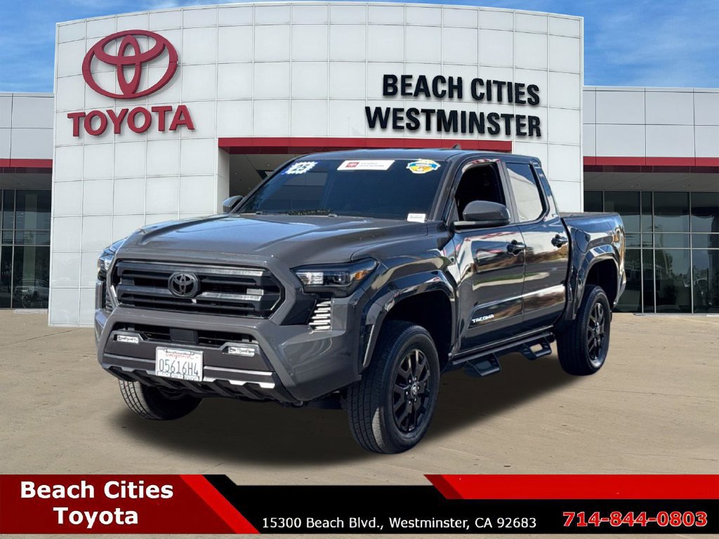 Certified 2025 Toyota Tacoma SR5 AWD/4WD image 6
