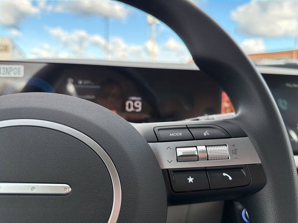 New 2026 Hyundai Tucson SE image 31