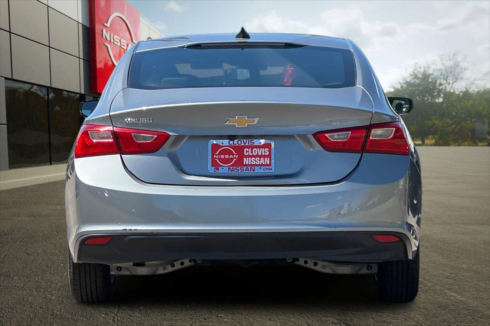 Used 2024 Chevrolet Malibu LS FWD image 8
