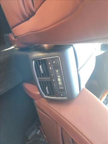 Used 2018 MAZDA CX-9 Signature AWD/4WD image 17