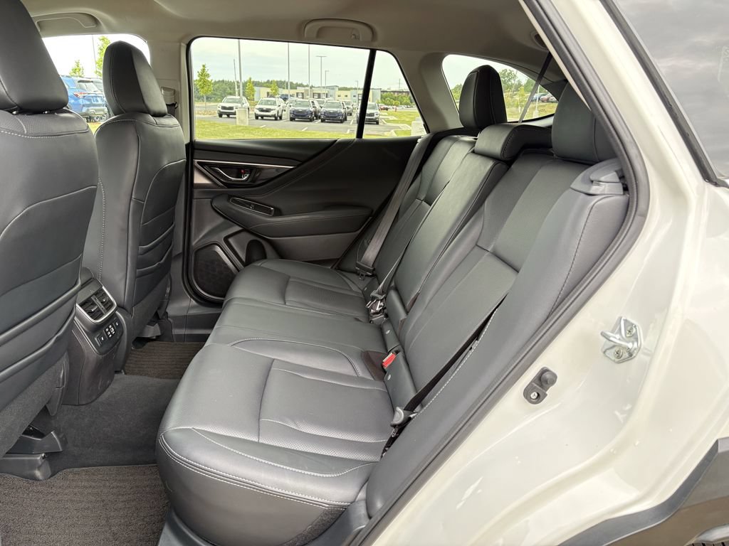 Used 2023 Subaru Outback Limited XT AWD/4WD image 31