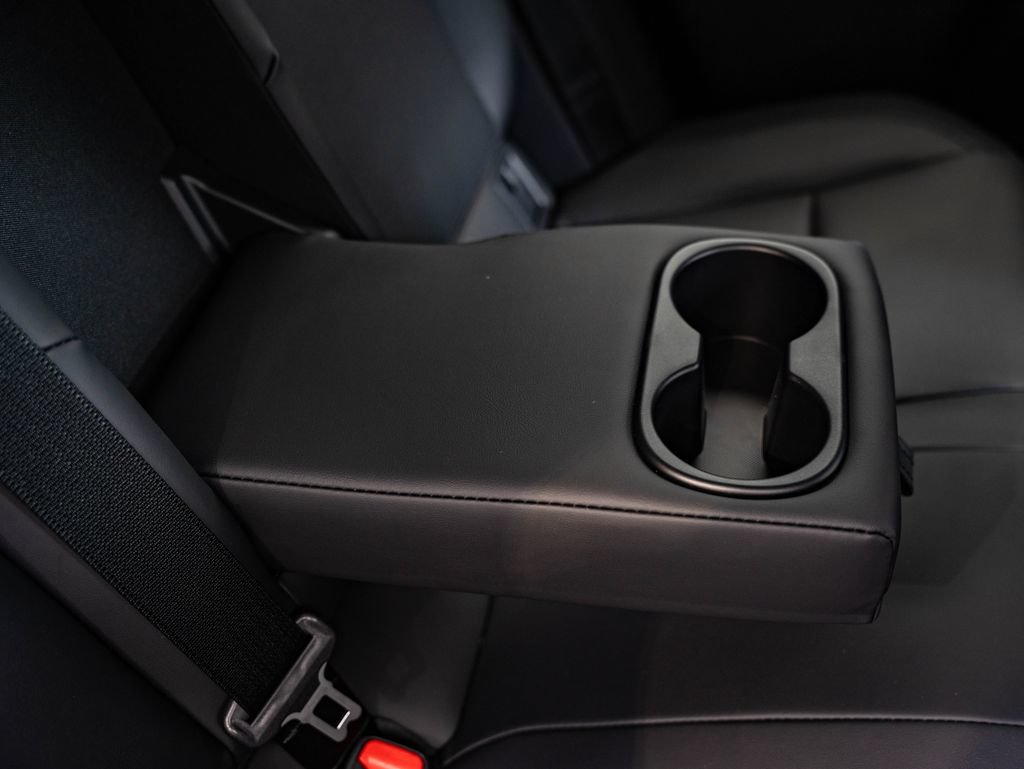 New 2026 Lexus UX 300h AWD image 43