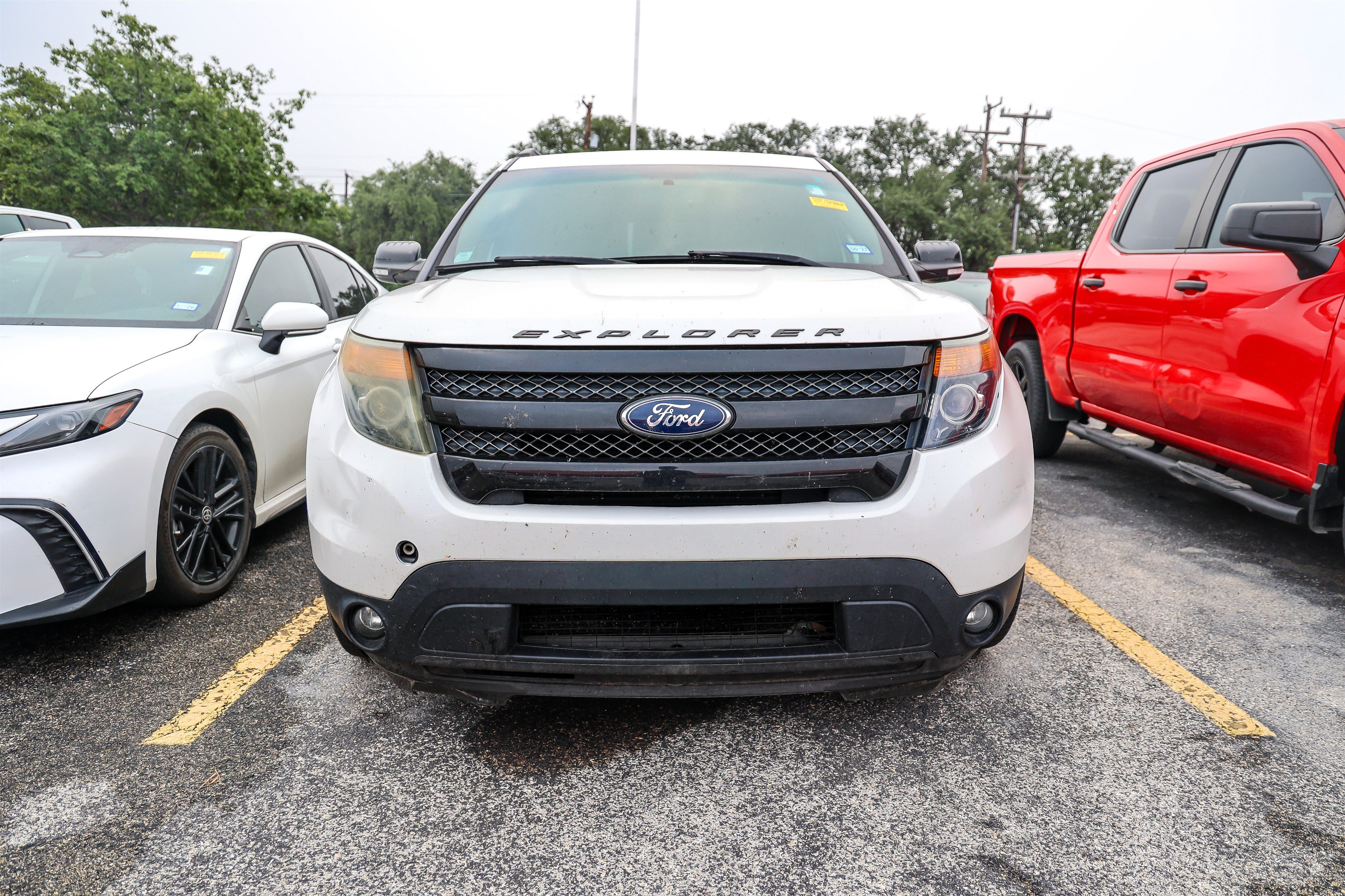Used 2014 Ford Explorer Sport w/ Equipment Group 401A AWD/4WD image 3